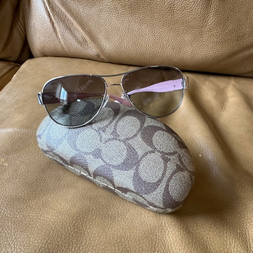 Coach aviator sunglasses
